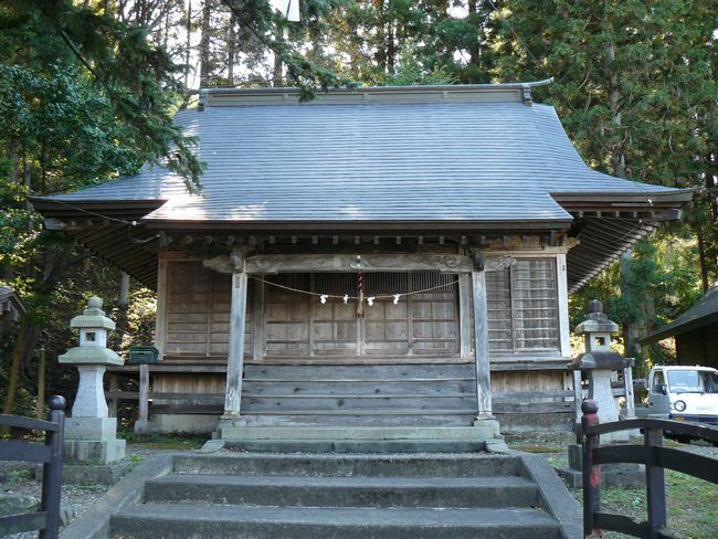 ���q�_��