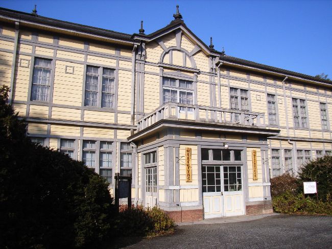 �����������_�ъw�Z�{��