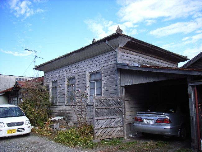 �����n���X�g�X������